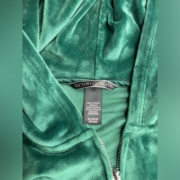 Victoria’s Secret Velour Hoodie size XL emerald green - Picture 5 of 8